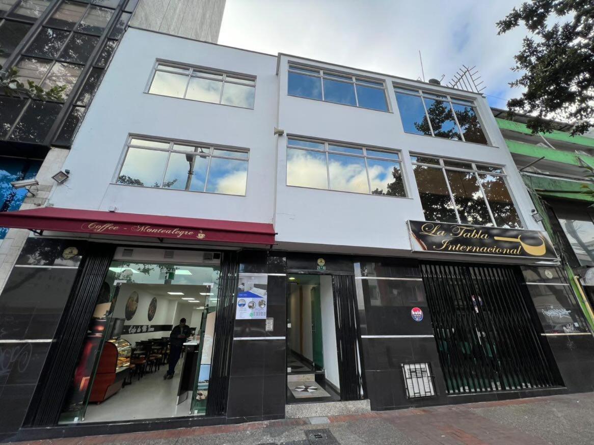 Aparta Hotel Montealegre Μπογκοτά Εξωτερικό φωτογραφία